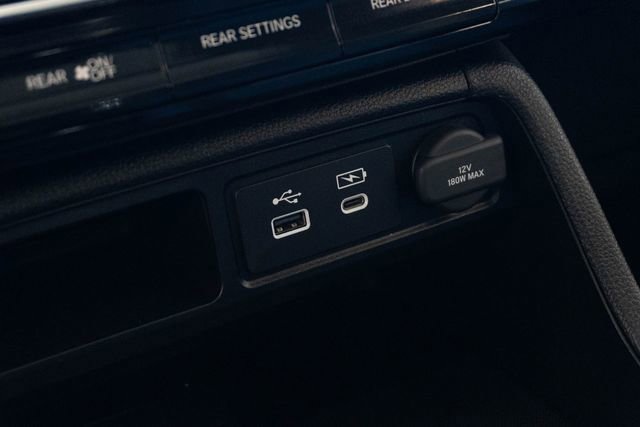 Used 2024 Honda Pilot Touring image 30