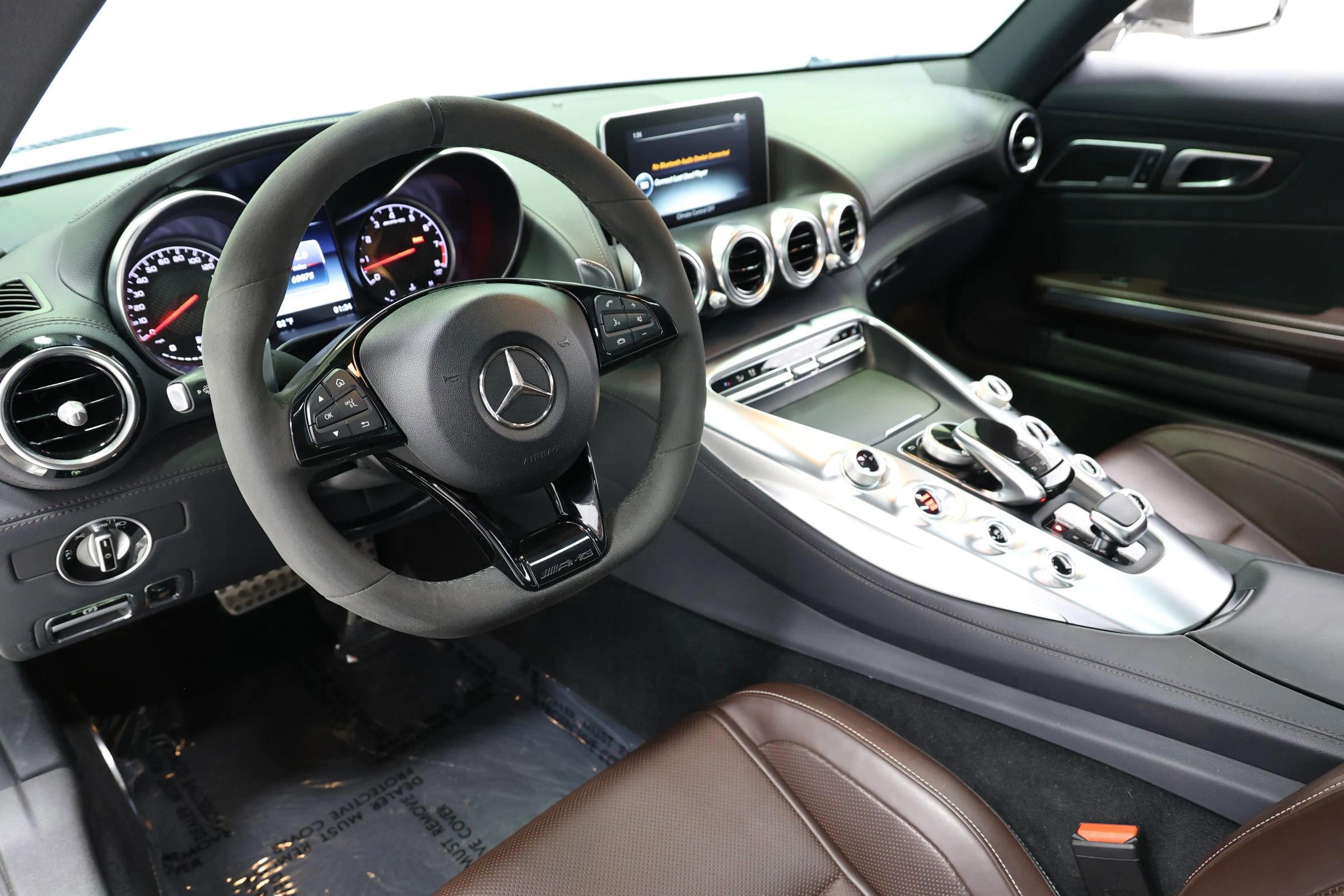 Used 2018 Mercedes-Benz AMG GT Coupe image 2