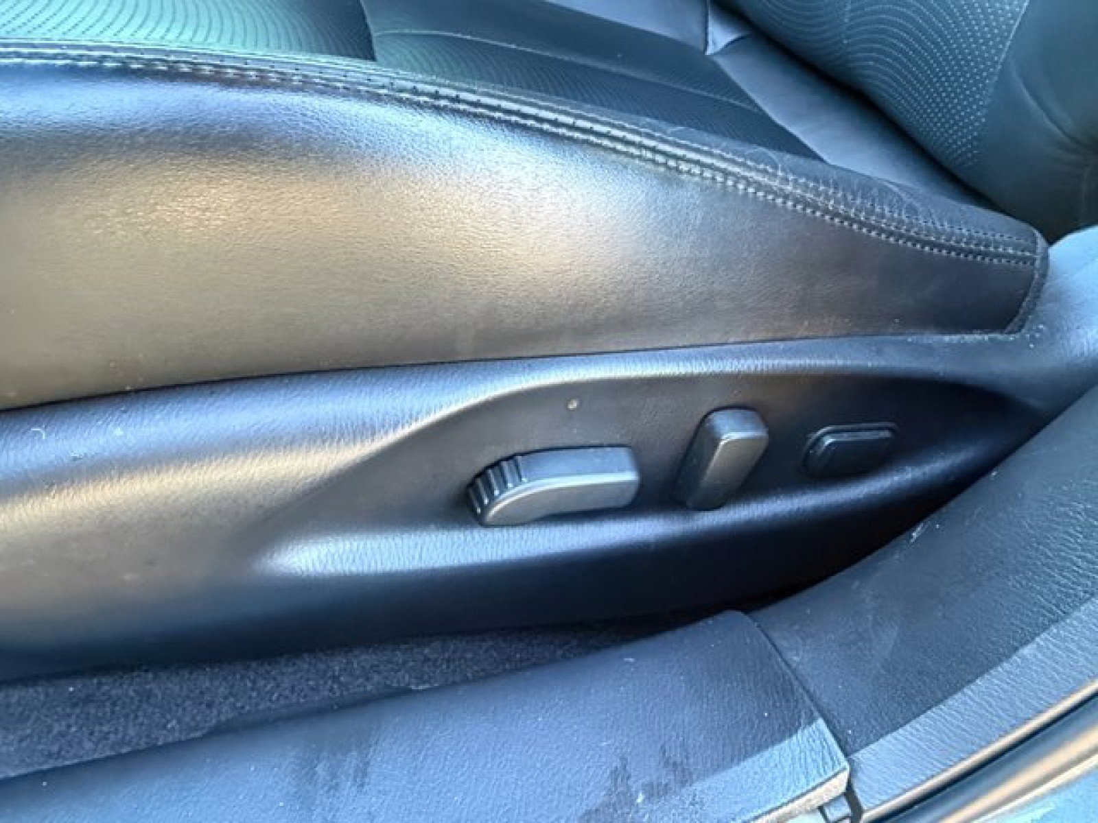 Used 2018 INFINITI Q70 L 3.7 image 11