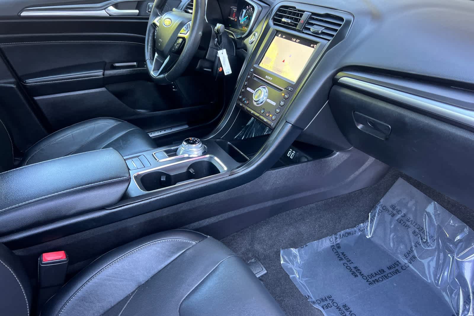 Used 2019 Ford Fusion Energi Titanium FWD image 16