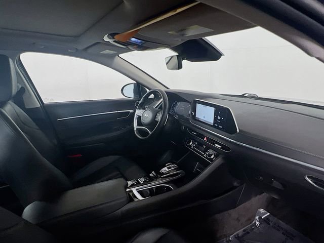 Used 2023 Hyundai Sonata Limited w/ Preferred Accessory Package image 10