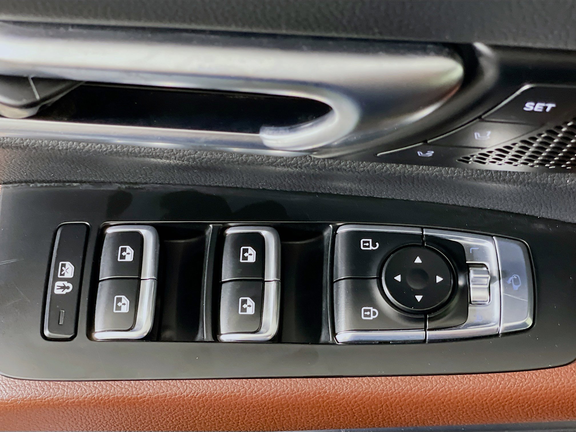 Used 2024 Kia Telluride SX image 15