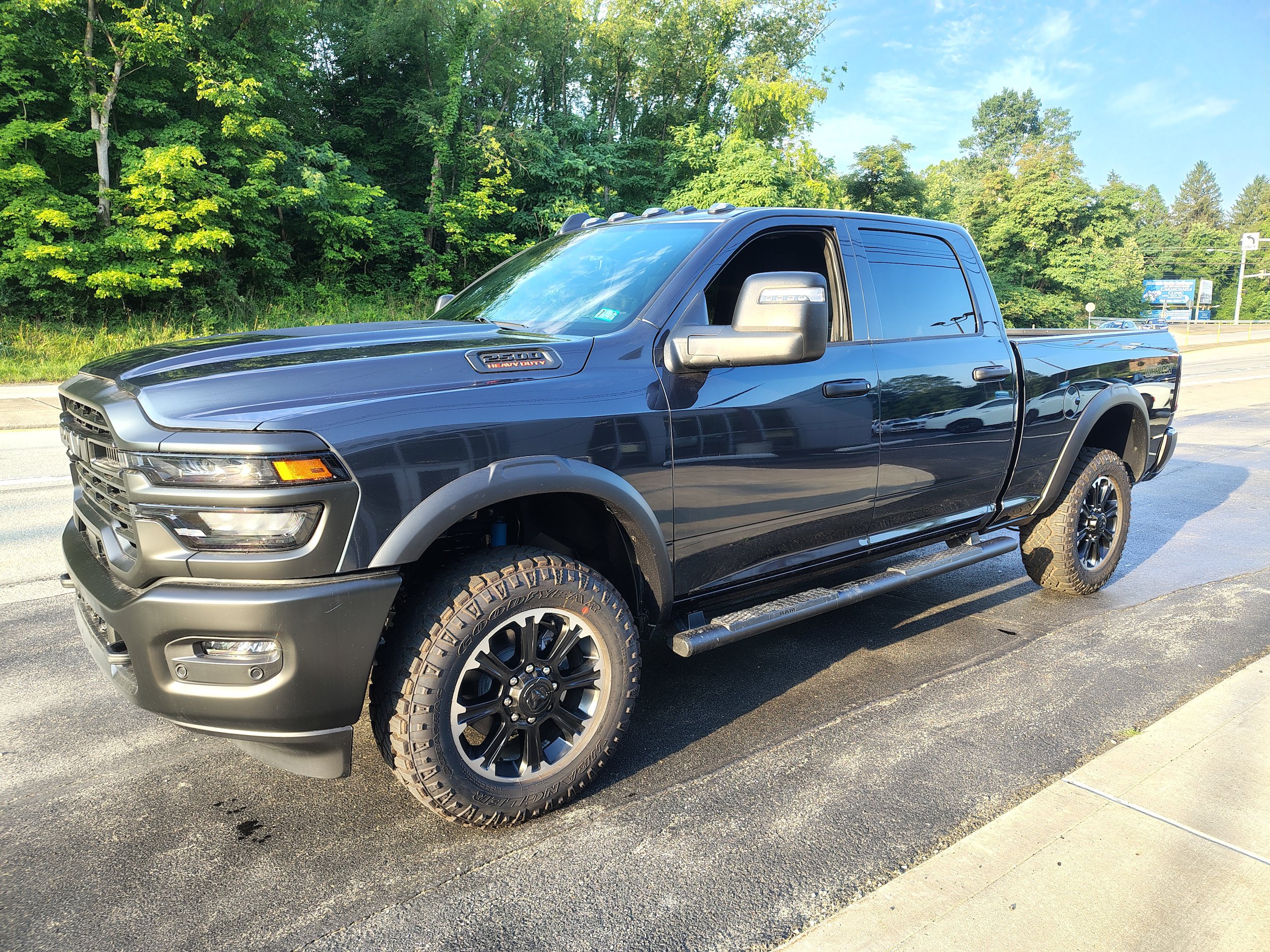 New 2026 RAM 2500 Warlock AWD/4WD image 4