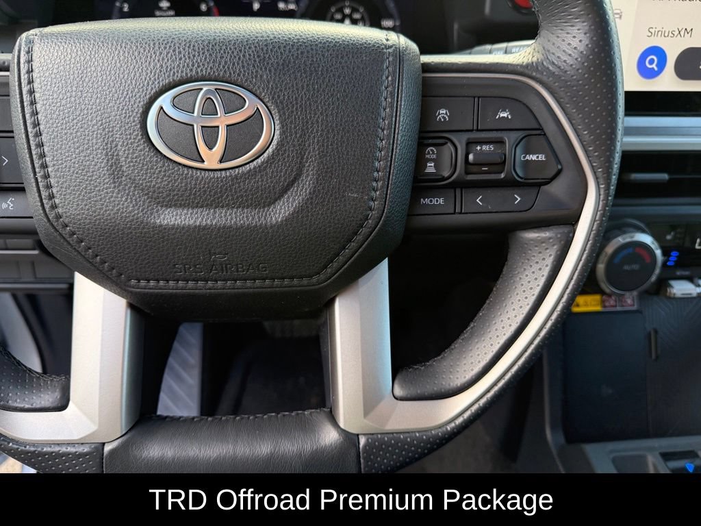 Used 2025 Toyota 4Runner TRD Off-Road Premium AWD/4WD image 12
