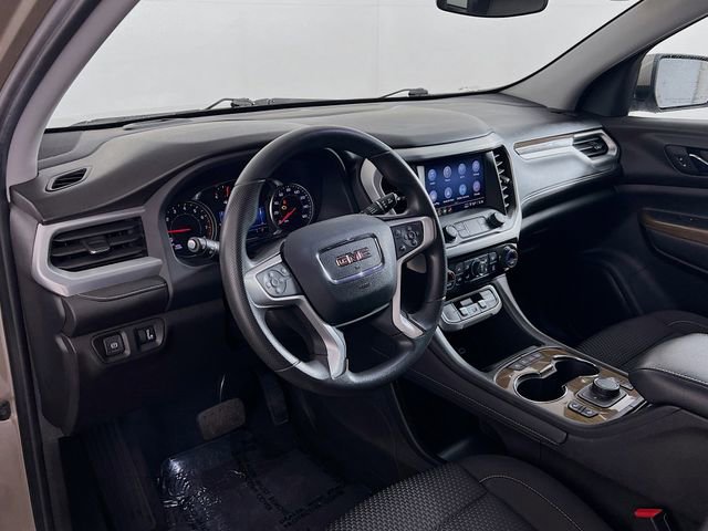 Used 2023 GMC Acadia SLE w/ Driver Convenience Package image 34