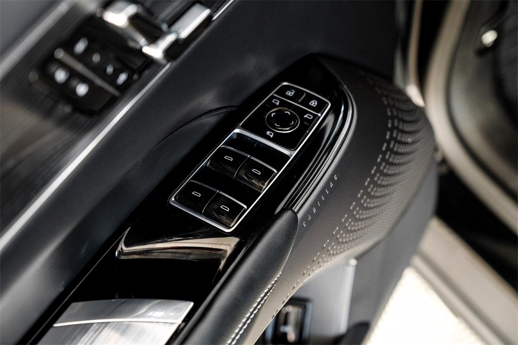 Used 2024 Cadillac Lyriq Luxury w/ LPO, Floor Liner Package image 44