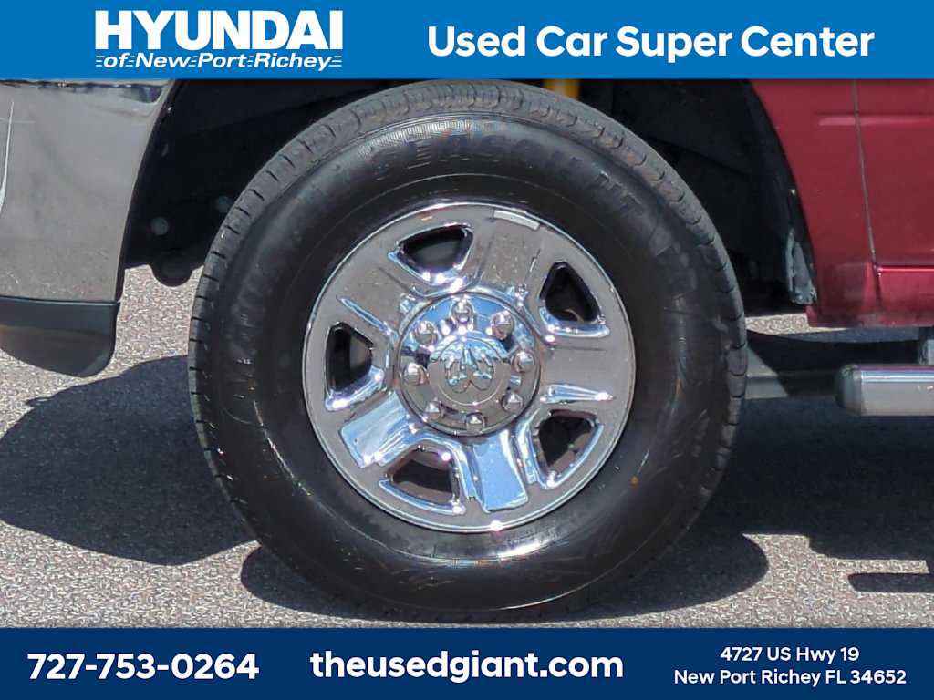 Used 2018 RAM 3500 Tradesman w/ Chrome Appearance Group AWD/4WD image 11
