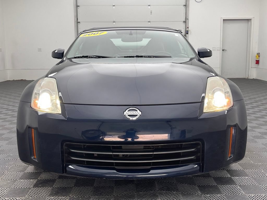Used 2007 Nissan 350Z Touring RWD image 12
