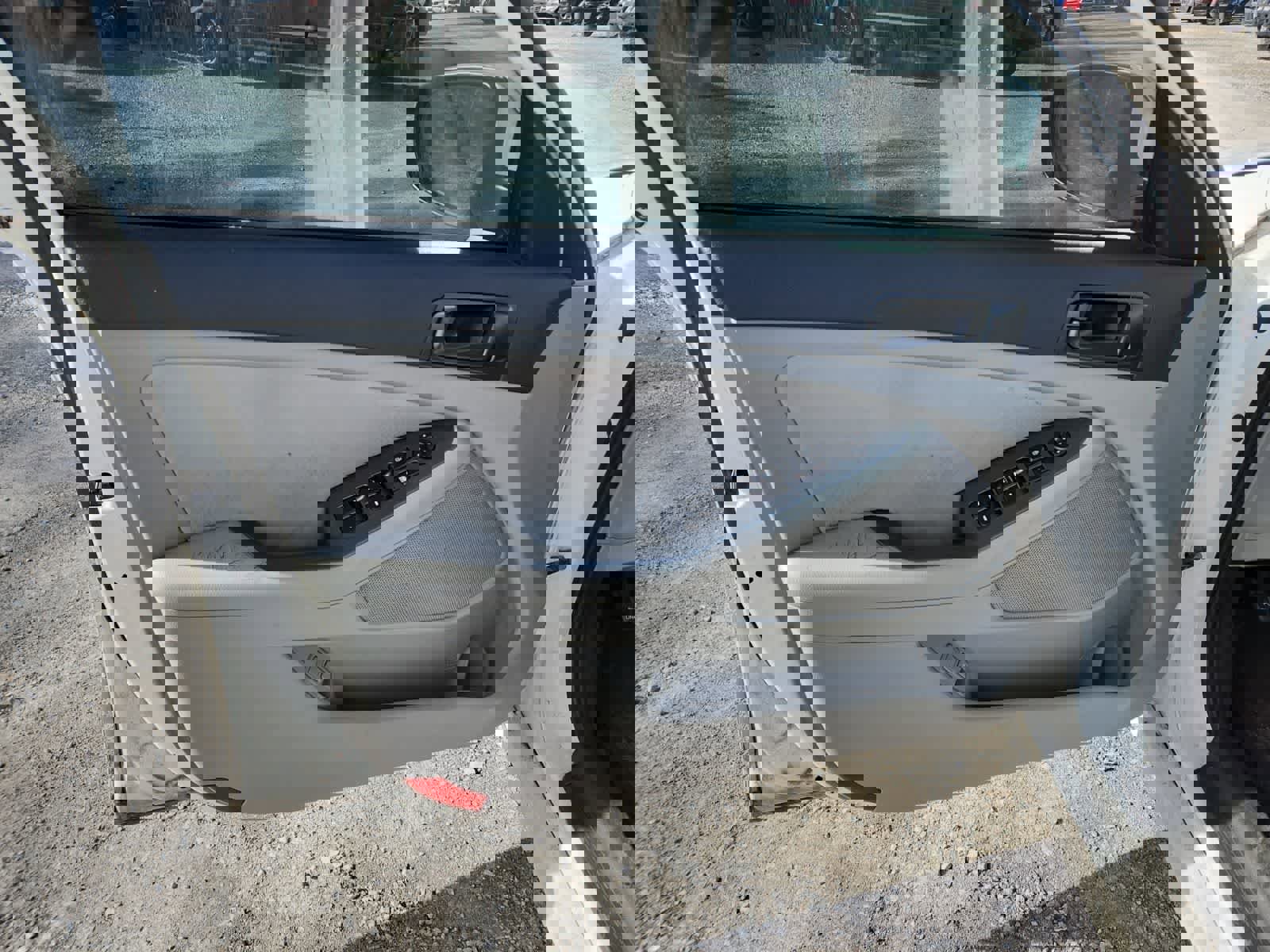 Used 2015 Kia Optima LX FWD image 16