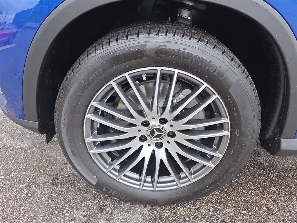 New 2026 Mercedes-Benz GLC 300 4MATIC image 9