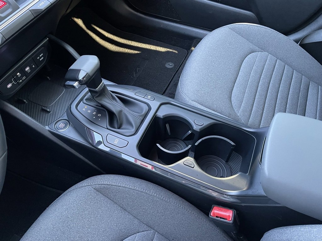 Used 2025 Kia K4 EX image 19