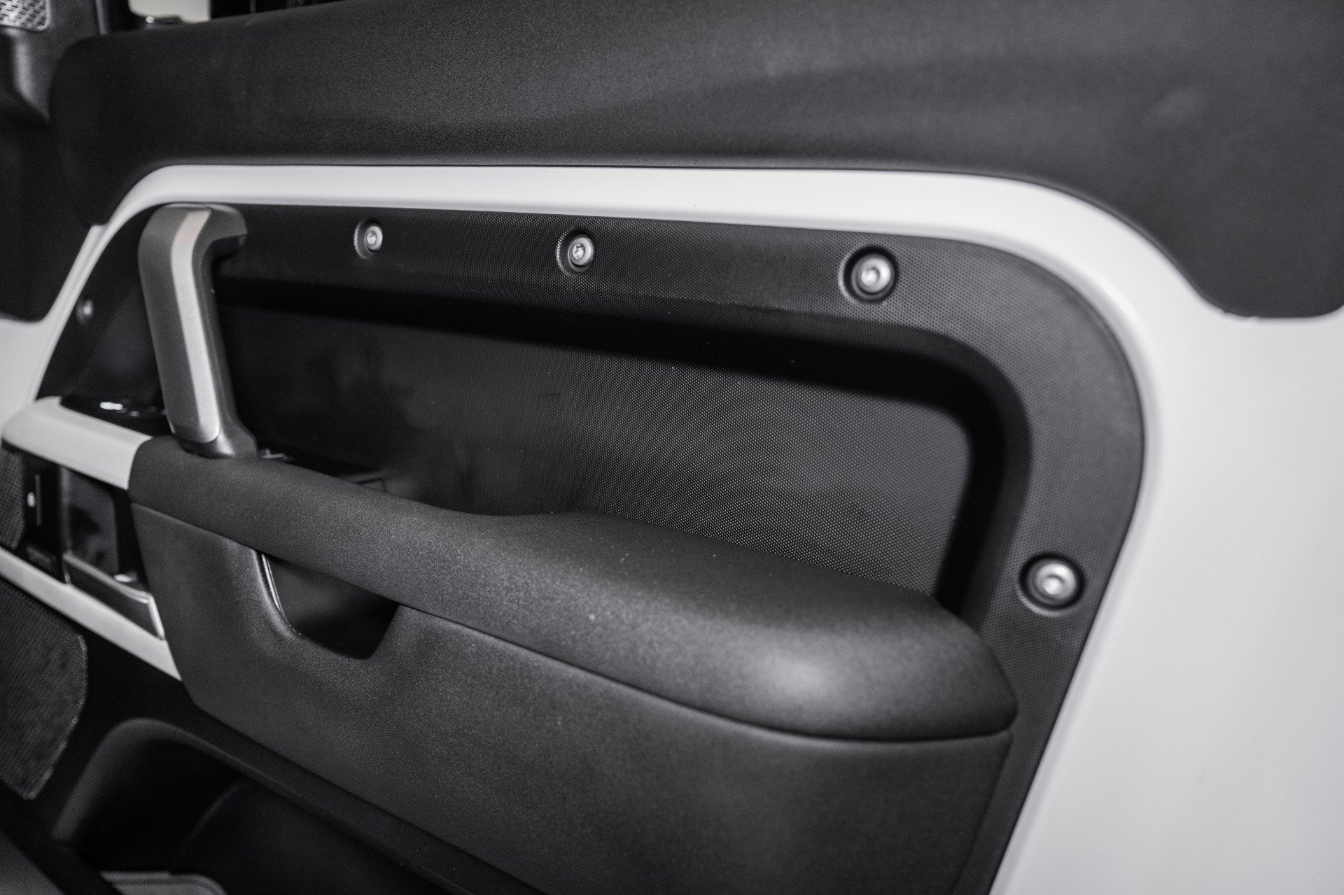 Used 2022 Land Rover Defender 110 X-Dynamic SE image 54