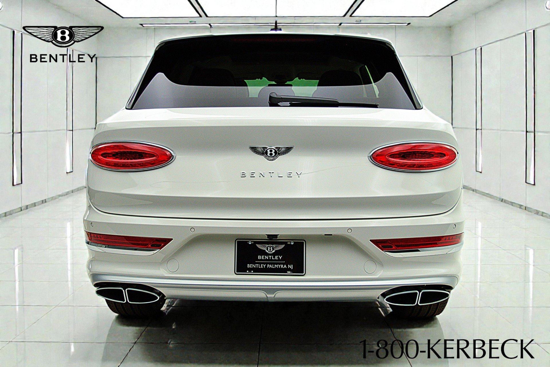 Used 2023 Bentley Bentayga Extended Wheelbase image 11