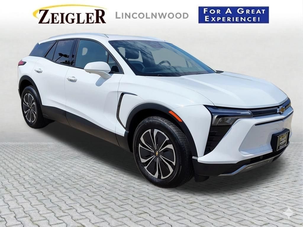 Used 2024 Chevrolet Blazer EV LT AWD/4WD image 3