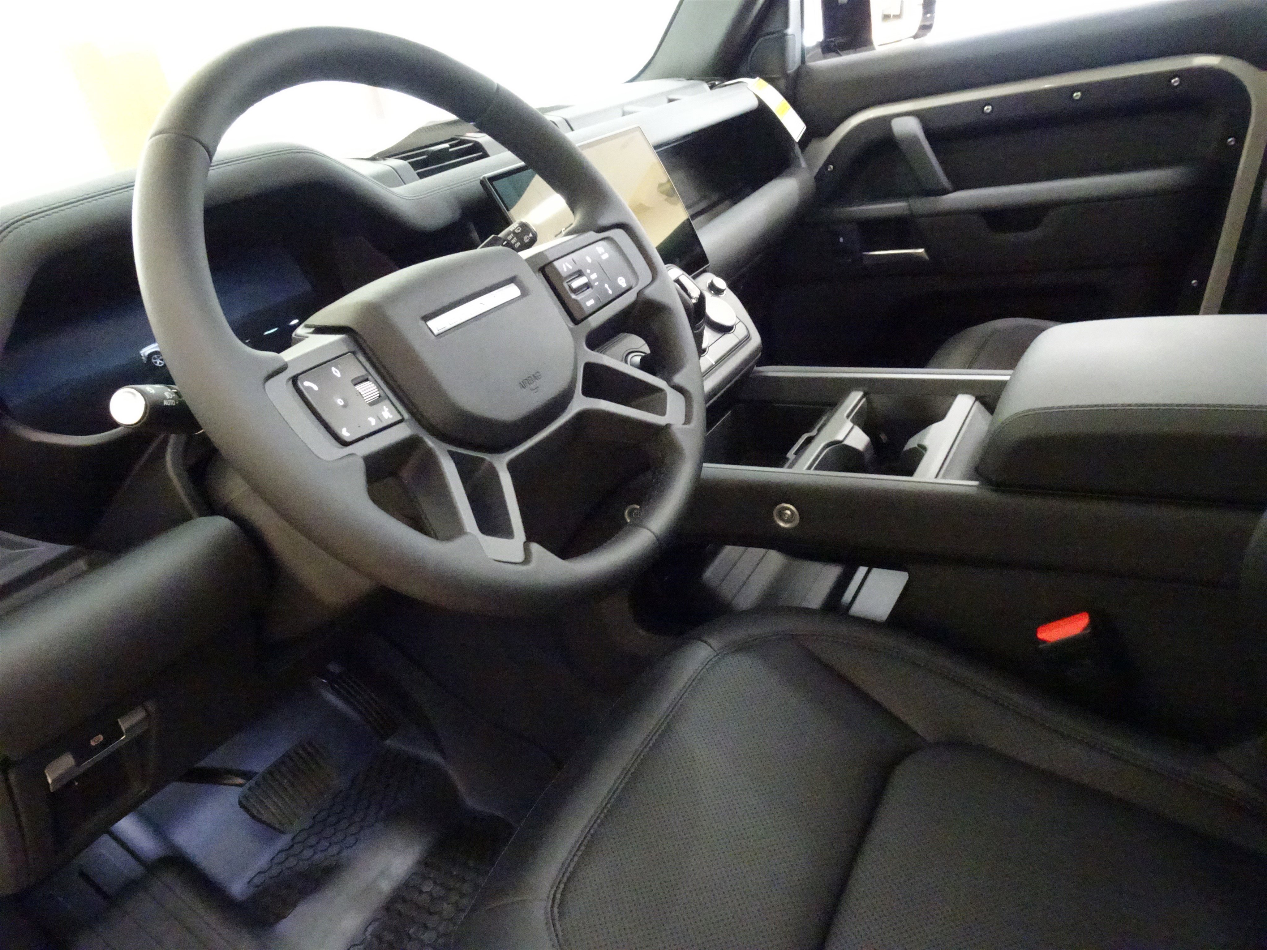 New 2026 Land Rover Defender 110 S image 20