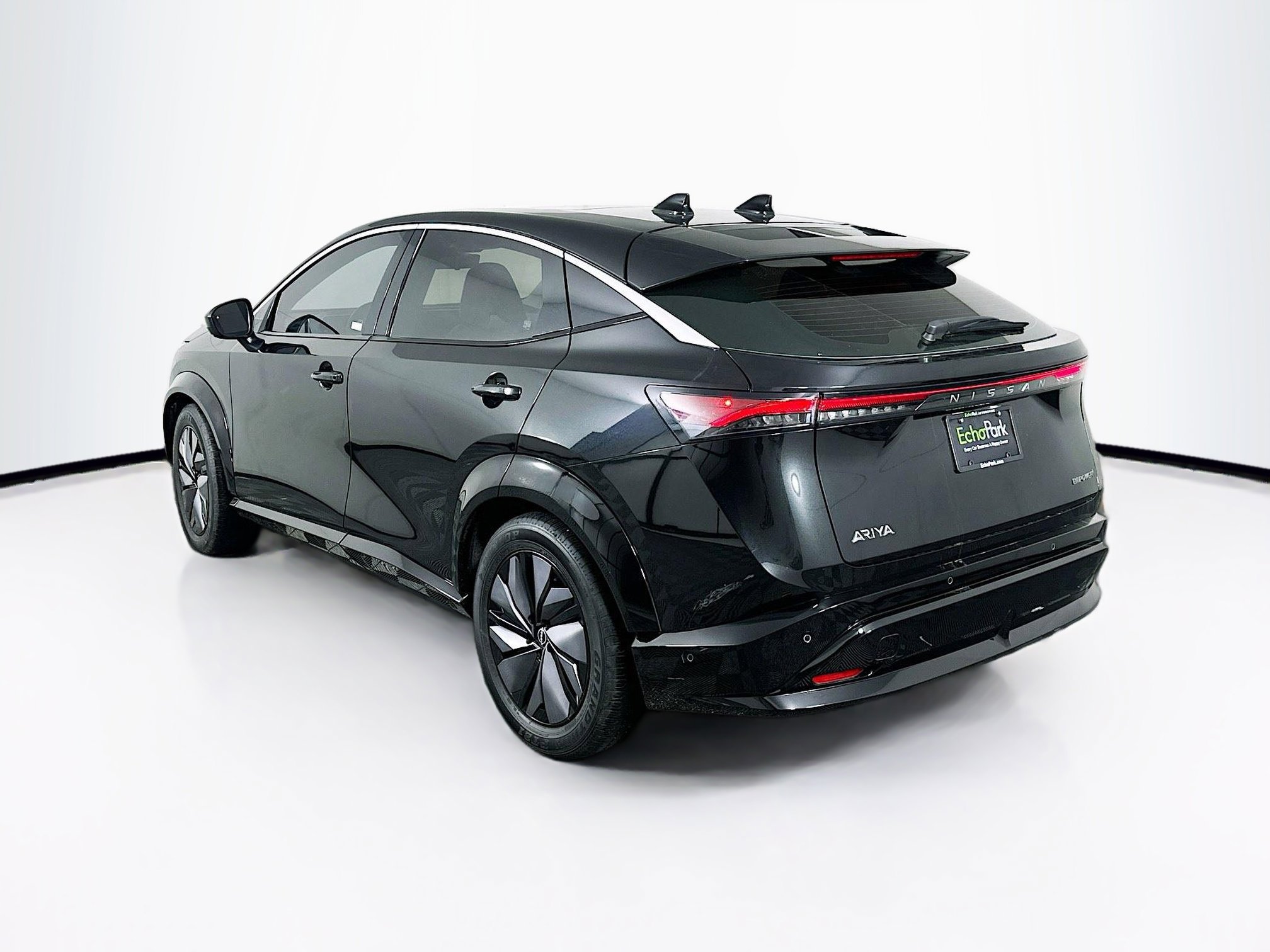 Used 2023 Nissan Ariya FWD image 5