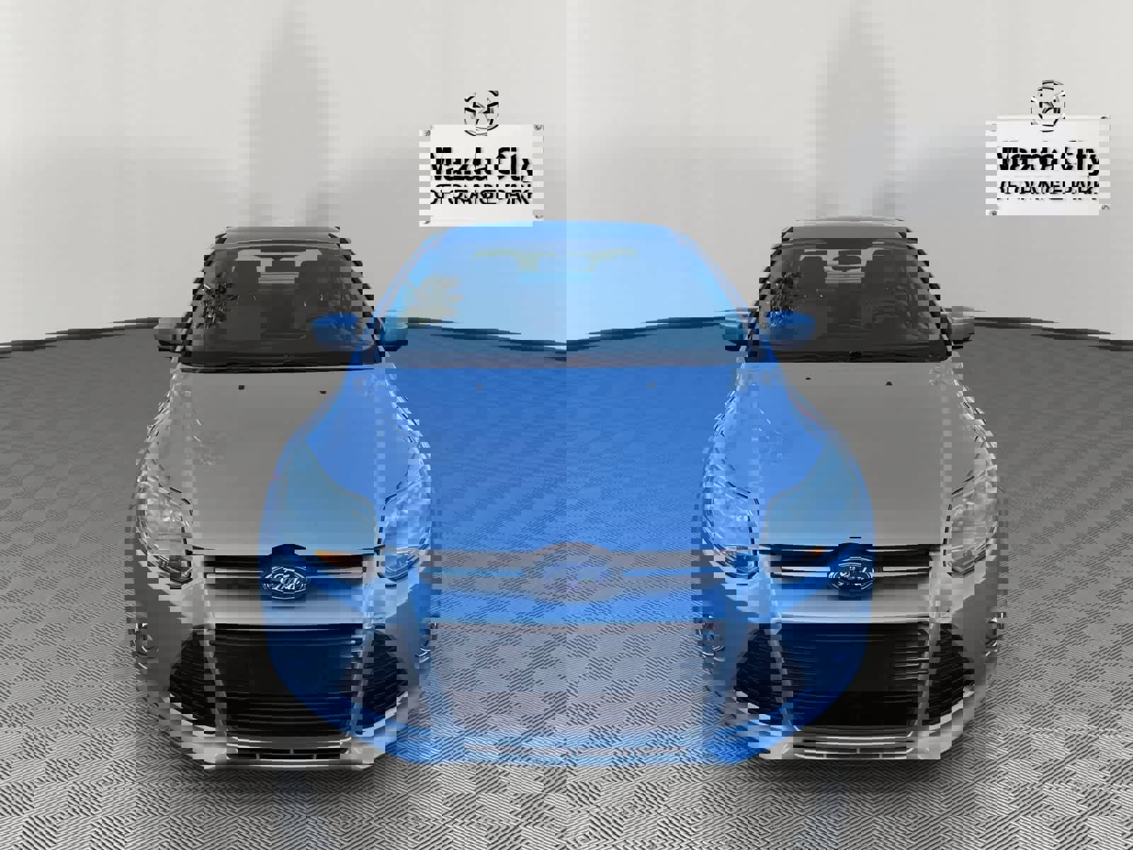 Used 2012 Ford Focus SE image 2