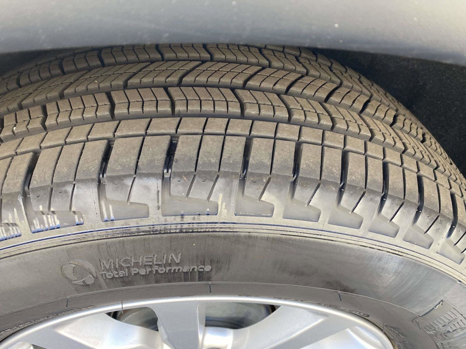 Certified 2024 Dodge Durango SXT image 21