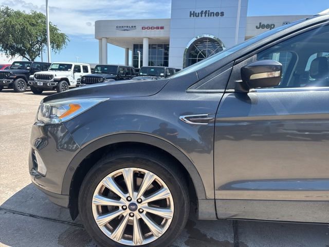 Used 2018 Ford Escape Titanium w/ Ford Safe & Smart Package AWD/4WD image 9