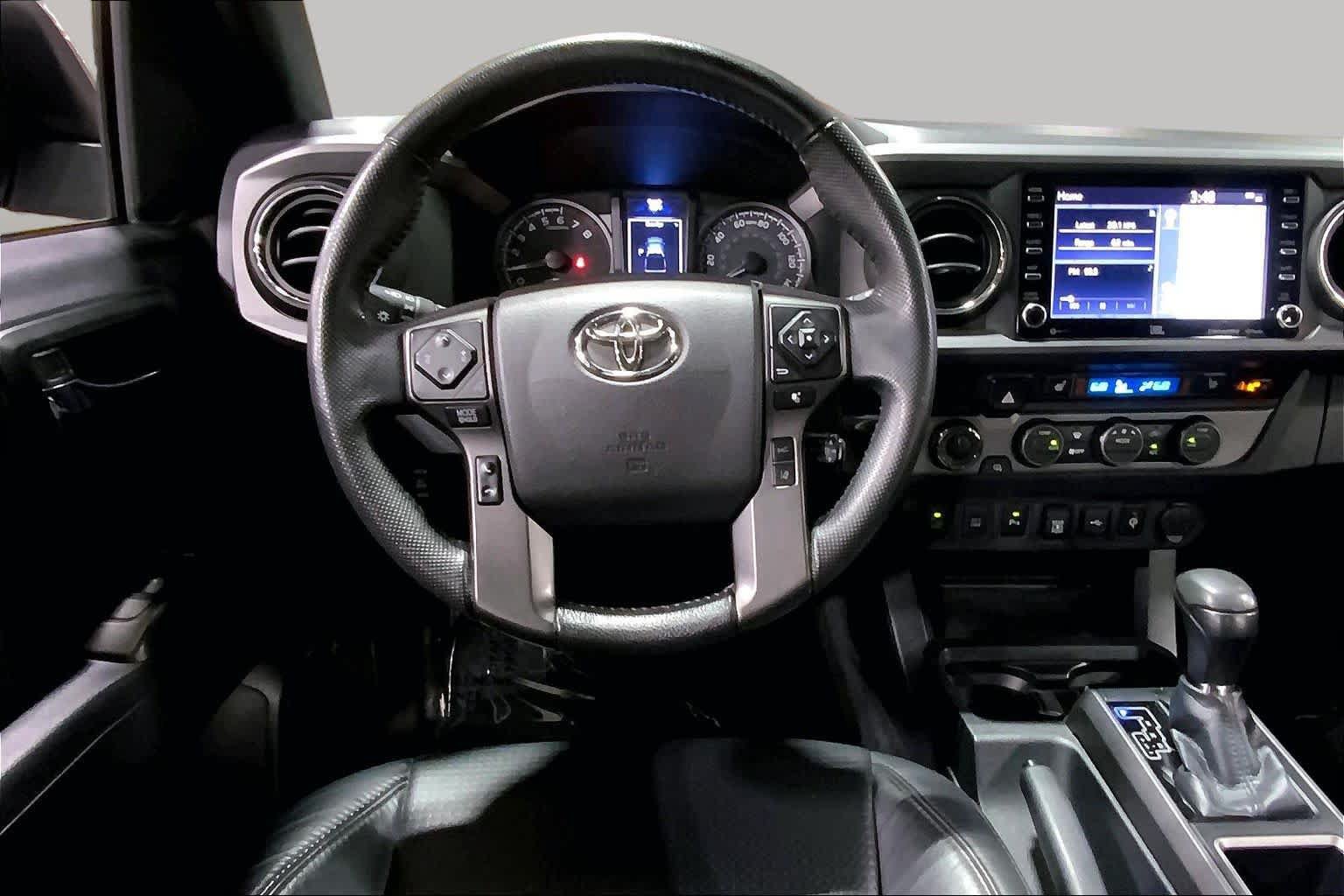 Used 2021 Toyota Tacoma TRD Off-Road w/ TRD Premium Off Road Package AWD/4WD image 6