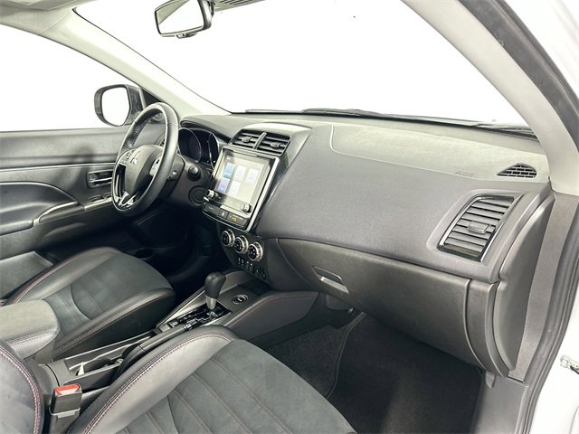 Used 2024 Mitsubishi Outlander Sport SE image 28