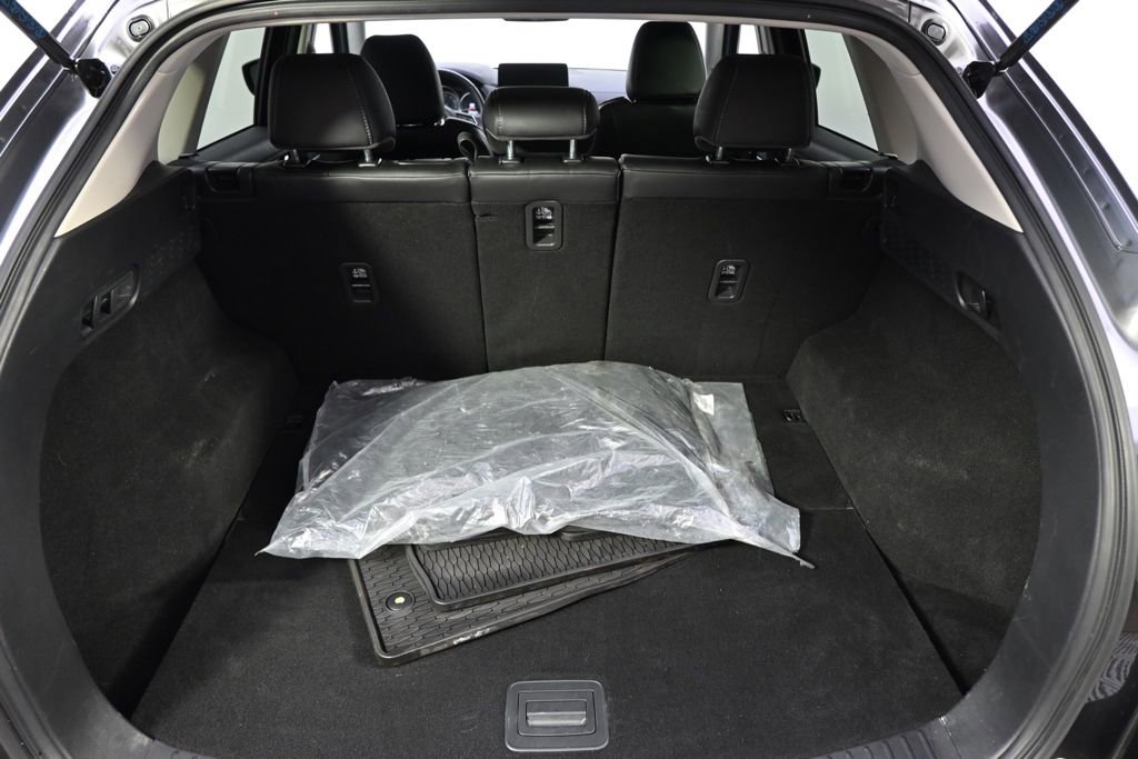 Used 2024 MAZDA CX-5 AWD 2.5 S w/ Select Package image 17