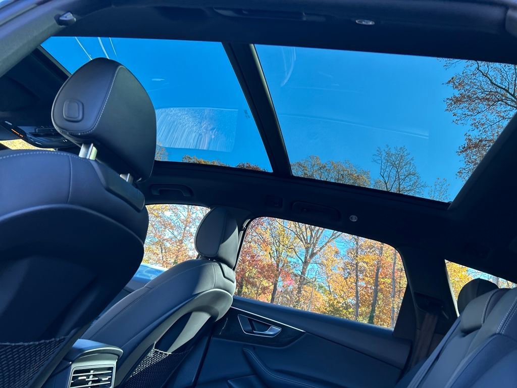 Used 2025 Audi Q7 3.0T Premium Plus image 28