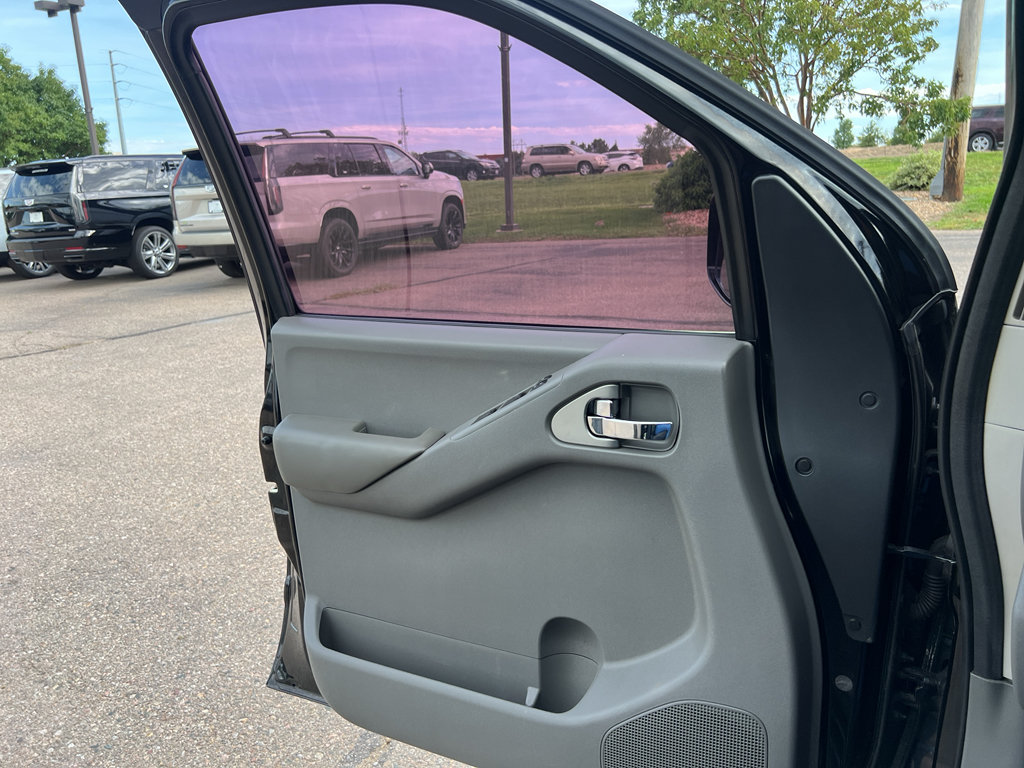 Used 2012 Nissan Frontier SV w/ Sport Appearance Pkg RWD image 22