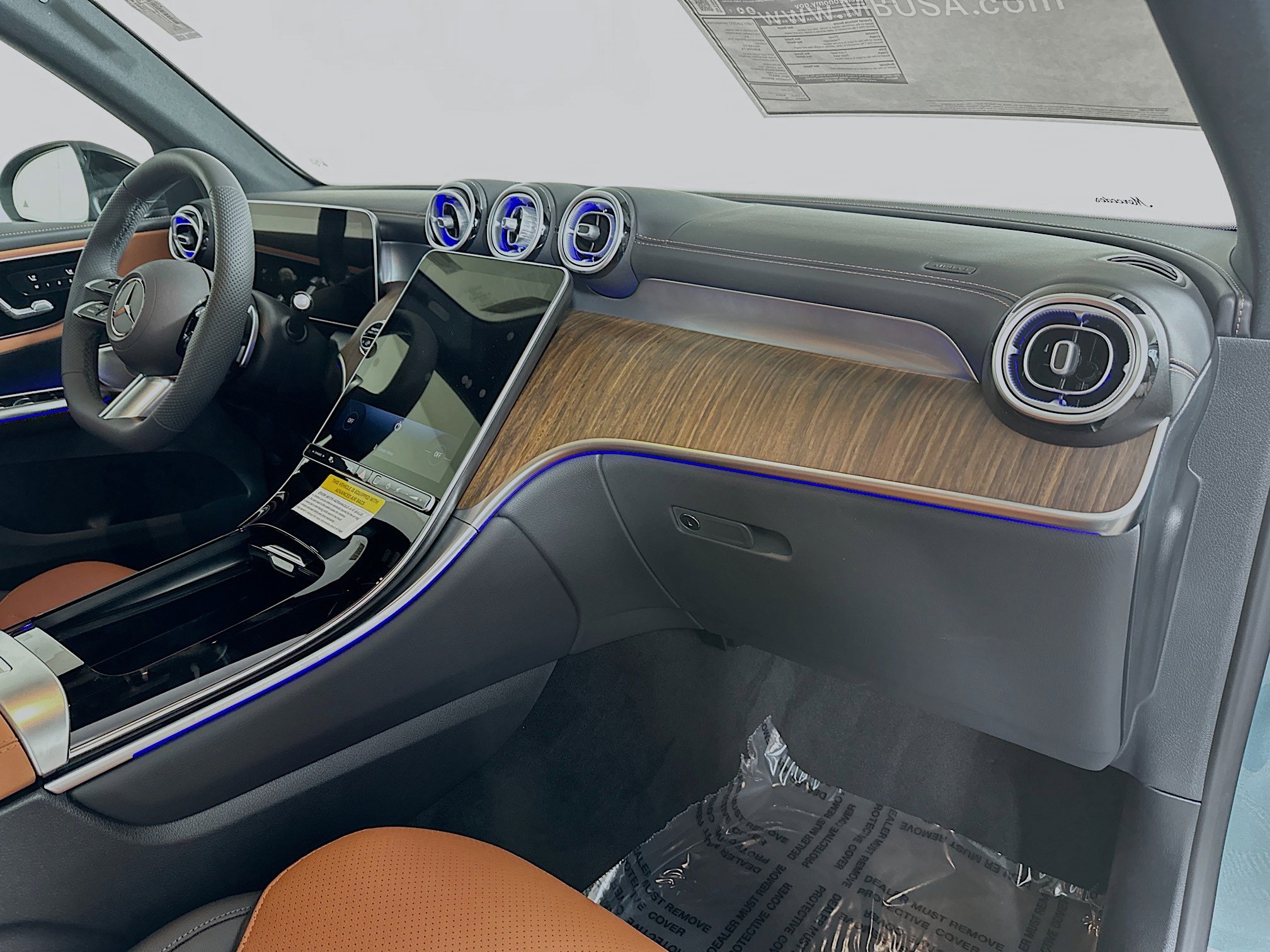 New 2026 Mercedes-Benz GLC 300 4MATIC image 29