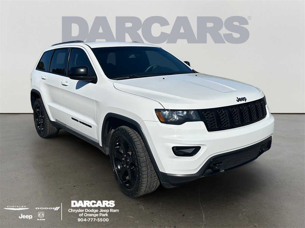 Used 2018 Jeep Grand Cherokee Laredo image 1