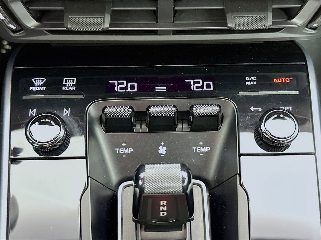 Used 2022 Porsche 911 Turbo S image 17