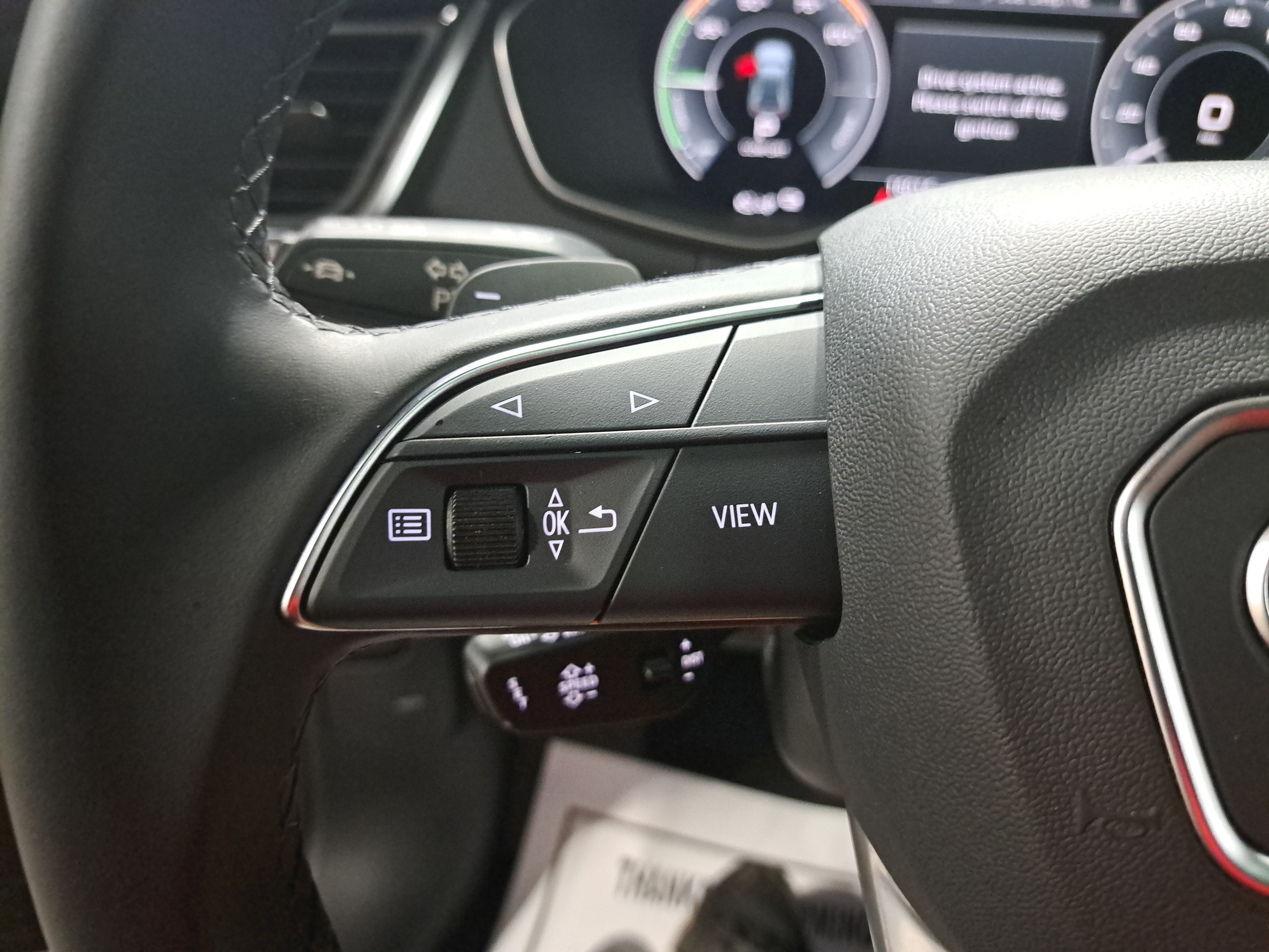 Used 2023 Audi Q5 e Premium Plus AWD/4WD image 17