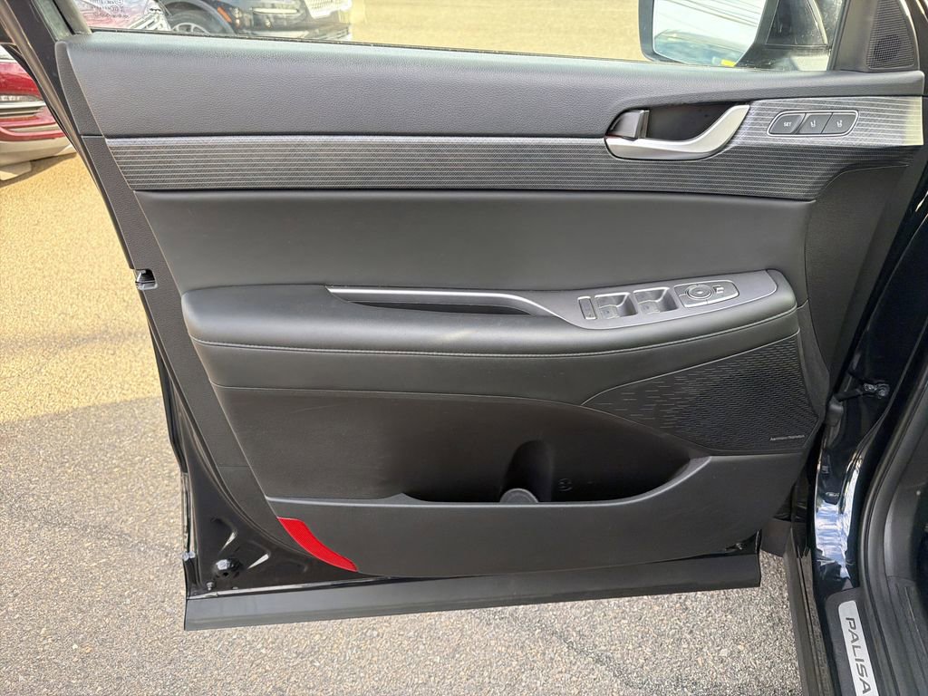 Used 2024 Hyundai Palisade Limited image 10