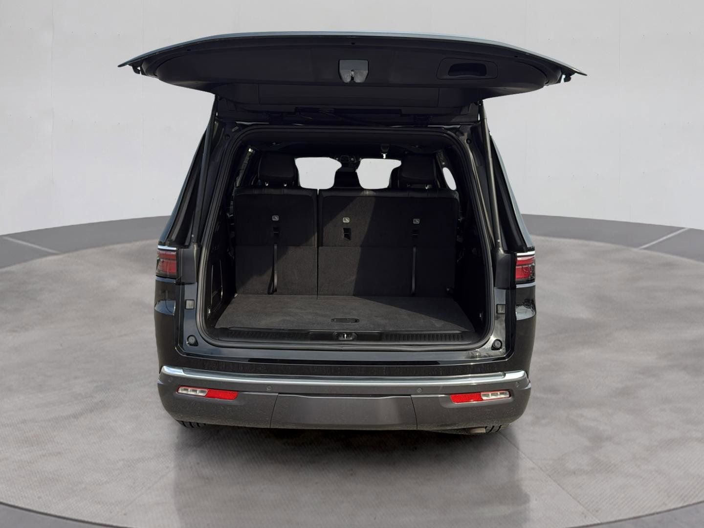 Used 2022 Jeep Wagoneer Series II image 20