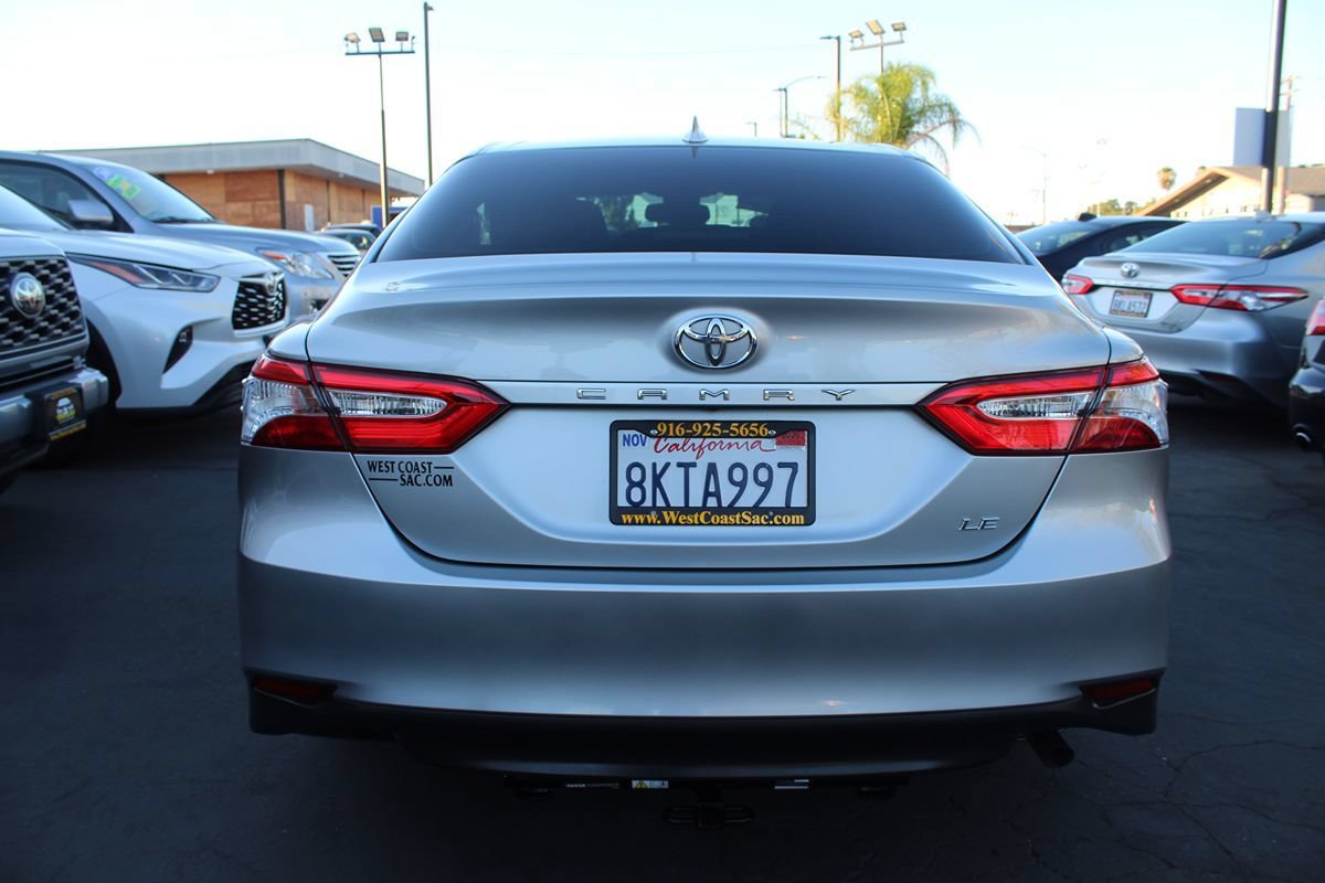 Used 2020 Toyota Camry LE FWD image 6