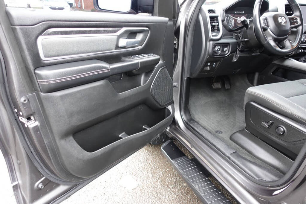 Used 2022 RAM 1500 Big Horn AWD/4WD image 16