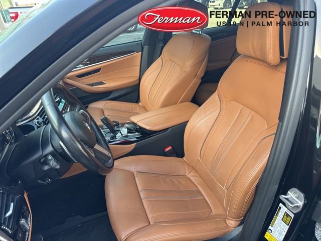 Used 2019 BMW 540i w/ M Sport Package image 14