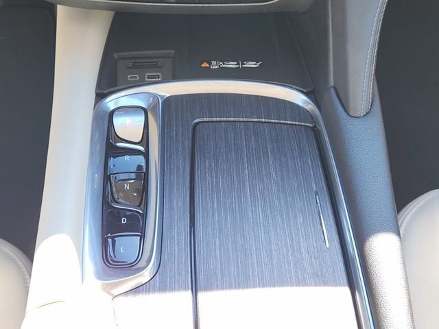 Certified 2023 Buick Enclave Avenir w/ Avenir Technology Package image 17