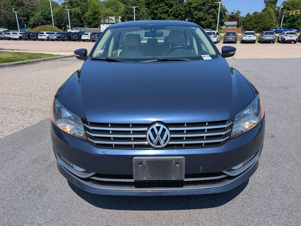 Used 2015 Volkswagen Passat 1.8T SEL Premium FWD image 8