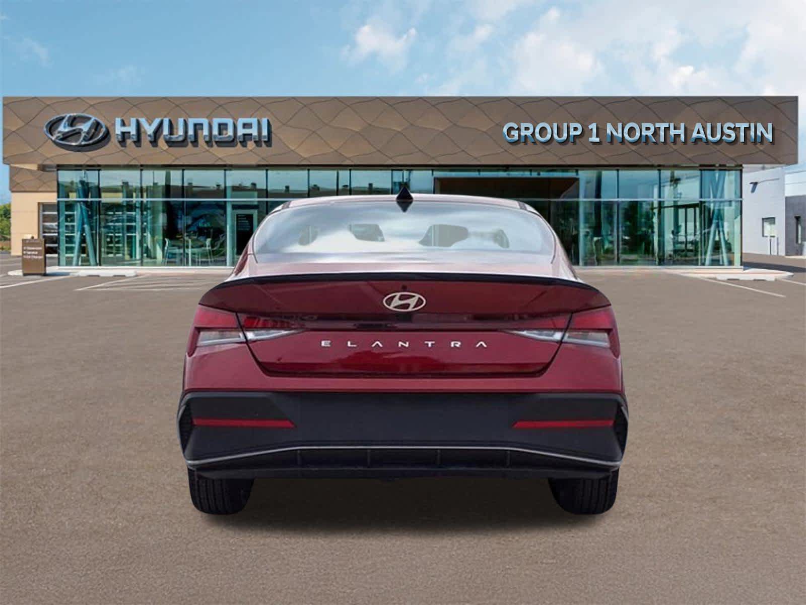 Certified 2025 Hyundai Elantra Sport FWD image 6