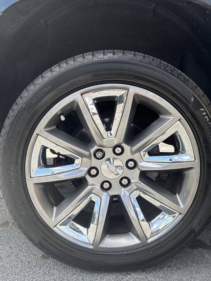 Used 2015 Chevrolet Tahoe LTZ w/ Max Trailering Package RWD image 28