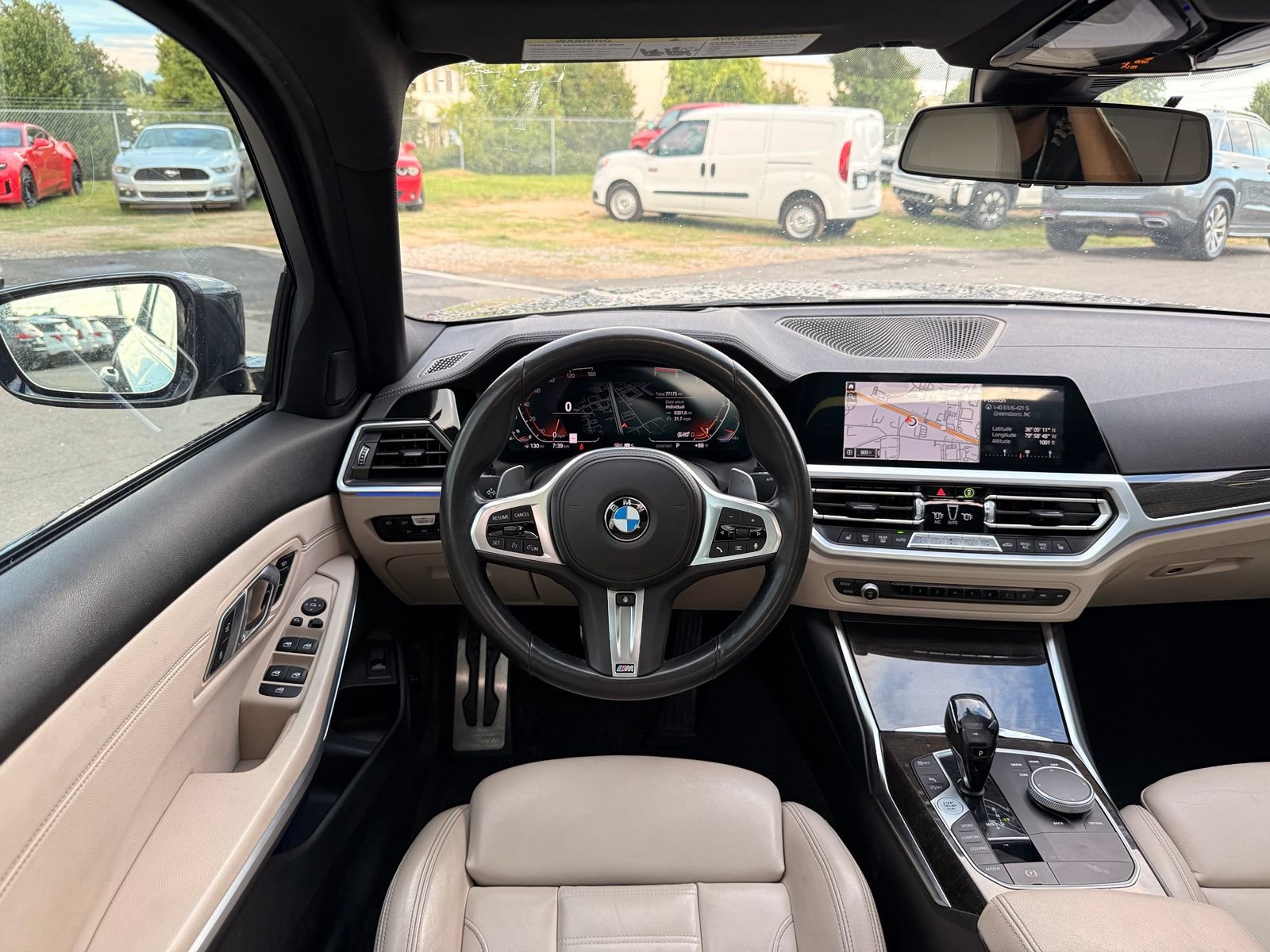 Used 2020 BMW 330i Sedan w/ M Sport Package RWD image 31