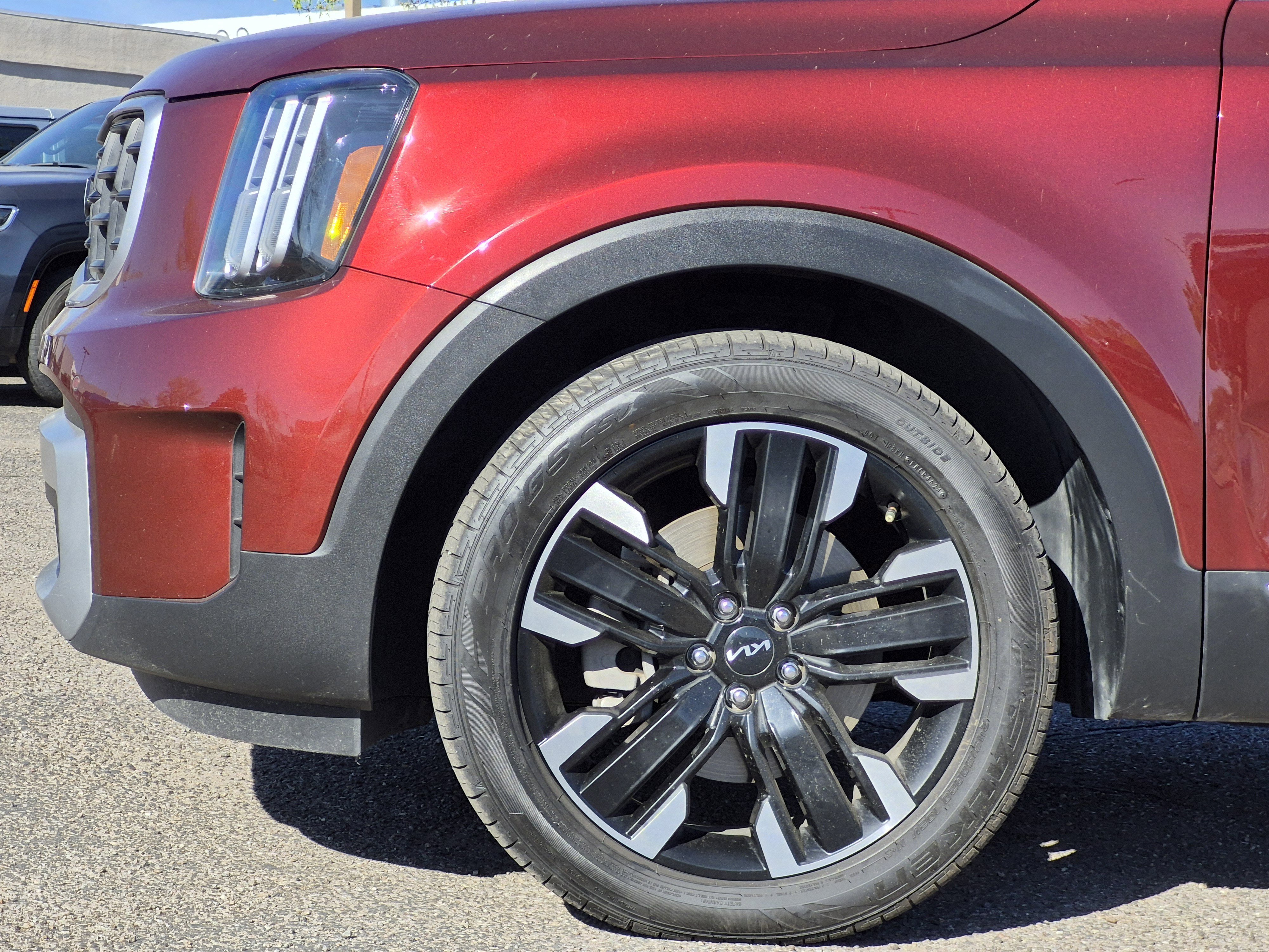 Used 2024 Kia Telluride SX Prestige image 10