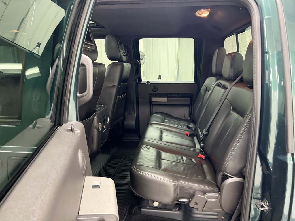 Used 2011 Ford F250 Lariat w/ Lariat Ultimate Pkg AWD/4WD image 24