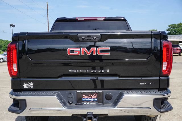 Used 2025 GMC Sierra 1500 SLT AWD/4WD image 6