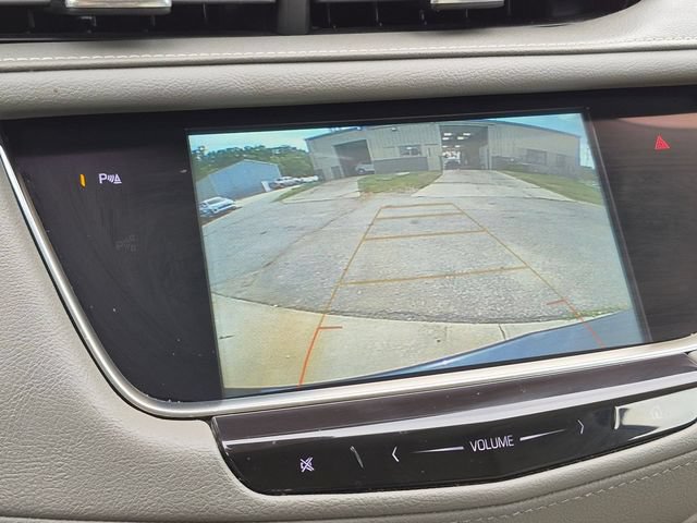 Certified 2018 Cadillac XT5 Luxury w/ Driver Awareness Package AWD/4WD image 14