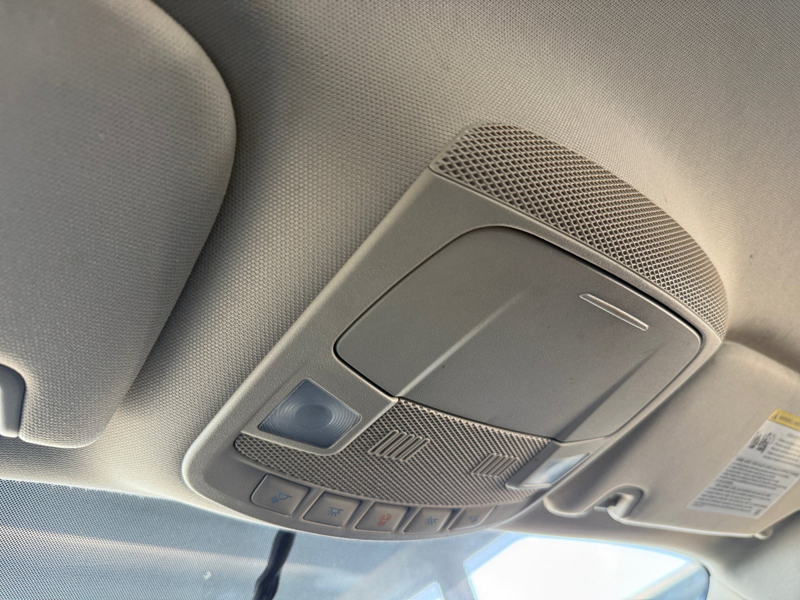 Used 2018 Ford Fusion Energi SE FWD image 18