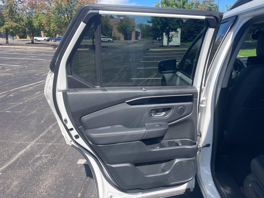 Used 2025 Honda Pilot Touring image 26