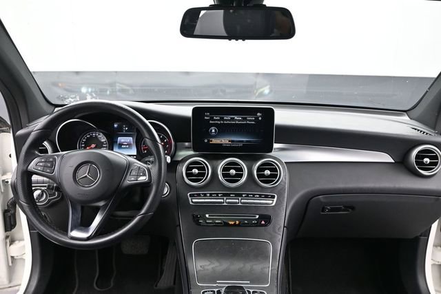 Used 2018 Mercedes-Benz GLC 300 image 14