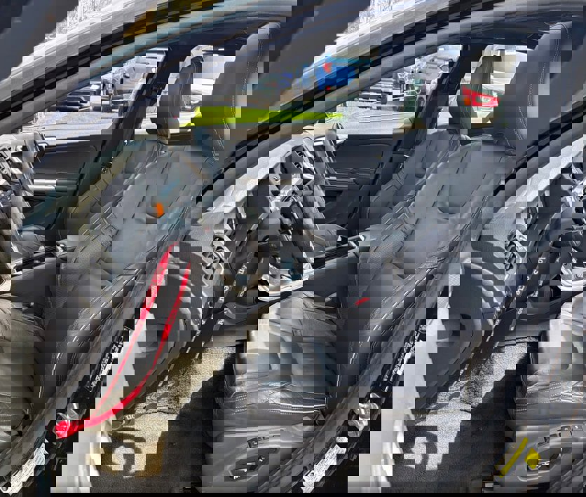 Used 2016 Volvo S60 T6 R-Design Platinum image 14